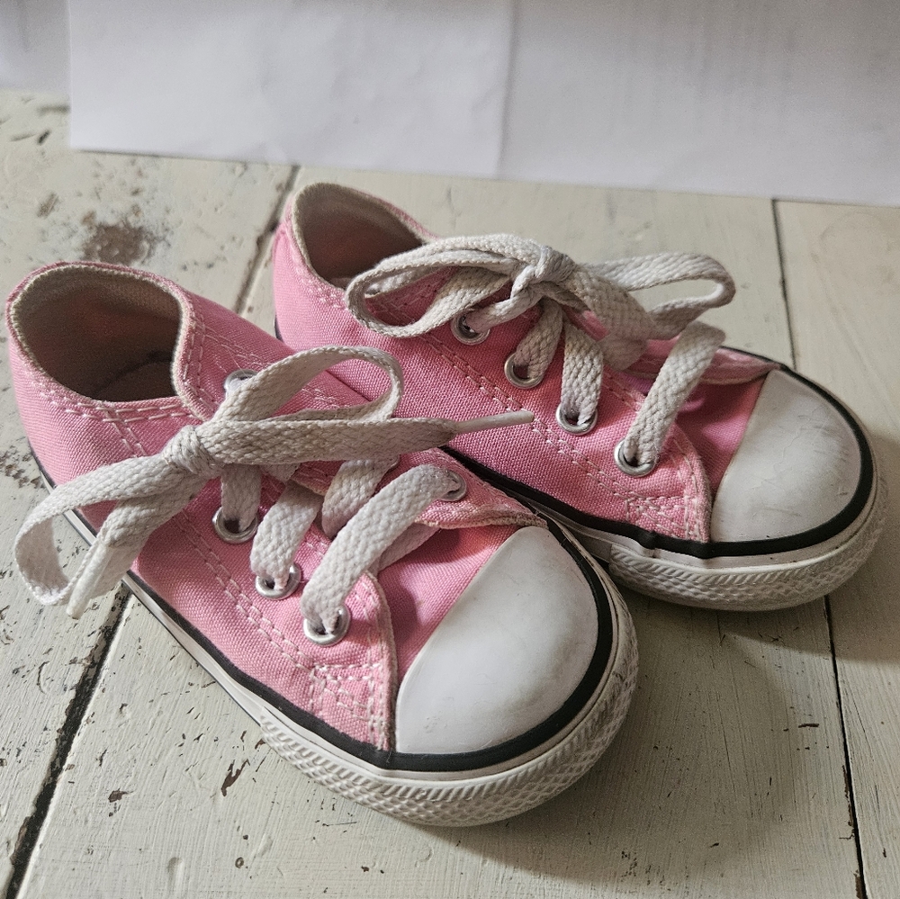Toddler converse